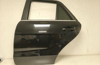 MERCEDES-BENZ M-Class W166 (2011-2015) Left Side Sliding Door 32972231