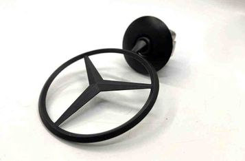 MERCEDES-BENZ S-Class W126 / C126 (1979-1991) Car manufacturer's badge 30985443