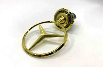 MERCEDES-BENZ S-Class W126 / C126 (1979-1991) Car manufacturer's badge 30985445