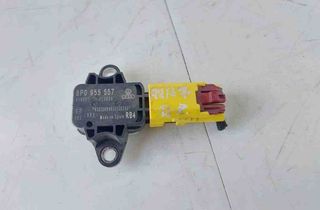 AUDI A4 B8/8K (2011-2016) Rear Right Impact Sensor 8P0955557 31478031