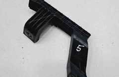PEUGEOT 2008 2 generation (2019-2023) Rear door glass rail 32611888