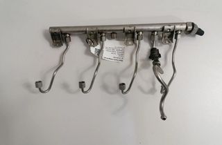 BMW X5 M E70 (2009-2013) Топливная магистраль левая 7547599 11817785