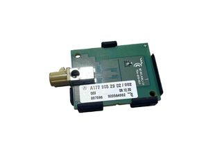 MERCEDES-BENZ GLS-Class X167 (2019-2024) Bootlid Antenna Amplifier A1779052902 25352721