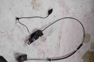 AUDI A3 8P (2003-2013) Замок капота 8p0823509b 25787253