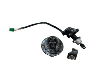 SUZUKI GSX-R E83 (2003-2010) Complete lock set tank cap ignition switch set gsx-r 32384503