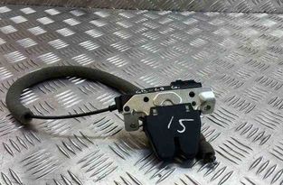 MERCEDES-BENZ C-Class W204/S204/C204 (2004-2015) Замок крышки багажника A2047500185 31824301