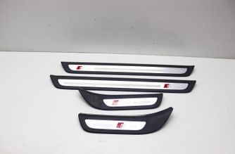 AUDI Q5 8R (2008-2017) Sideskirt Kit 8R0853376,8R0853375,8R0853373,8R0853374,8R0853376G,8R0853376F 33006370