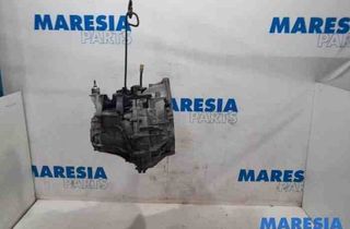 RENAULT Trafic 3 generation (2014-2023) Gearbox 27919542