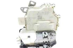 AUDI A6 allroad C5 (2000-2006) Front Left Door Lock 8J2837015C 23033521