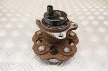 TOYOTA Prius Plus 1 generation (2012-2020) Подшипник ступицы задний левый 42450-47050,89544-52040 28208052