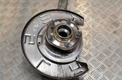 TESLA Model 3 1 generation (2017-2024) Front Left Wheel Hub 1044661-C 13605533