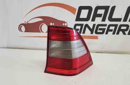 MERCEDES-BENZ C-Class W202/S202 (1993-2001) Rear Right Taillight Lamp 2028260677 31458686