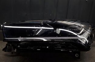 SKODA Enyaq 1 generation (2020-2023) Front Right Headlight 5lb941015g 30182322