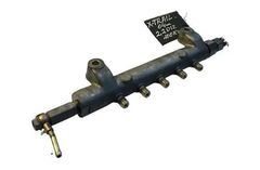 NISSAN X-Trail T30 (2001-2007) Топливная рейка 27011048