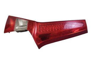 VOLVO V70 2 generation (2000-2008) Фонарь крышки багажника правый 30678546 33024498