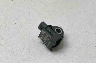 CHRYSLER Pacifica 2 generation (RU) (2016-2023) Rear Right Impact Sensor 044736,53491335,68483899AA 32688385