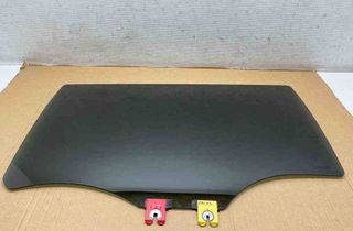 CHRYSLER Pacifica 2 generation (RU) (2016-2023) Rear Left Door Glass 32688567
