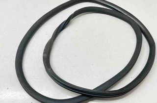 PEUGEOT Traveller 1 generation (2017-2023) Front Left Door Seal Rubber 9806514880 32690053