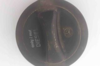 MERCEDES-BENZ E-Class W210/S210 (1995-2002) Fuel tank cap A2204700105,A2204700105 20238377