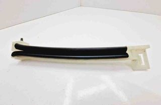 PEUGEOT 2008 2 generation (2019-2023) Rear door glass rail 9830723380 30556369