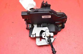 AUDI A4 B6/8E (2000-2005) Front Left Door Lock 4B1837015G 32038001