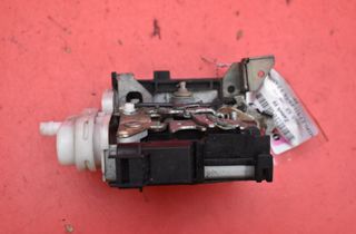 AUDI A3 8L (1996-2003) Front Right Door Lock 8L1837016C 32965224