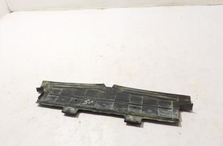 MERCEDES-BENZ GLA-Class H247 (2019-2024) Radiator air diverter A1775050200 32633168