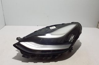 TESLA Model 3 1 generation (2017-2024) Front Right Headlight 1077375 33014166