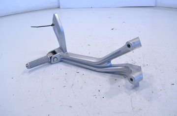 YAMAHA YZF-R 970 (2009-2016) Rear right side footrest peg hanger Unavailable 26733705