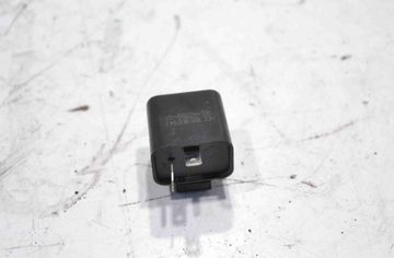 YAMAHA YS 1 generation (2006-2013) Turn signal relay 27954416