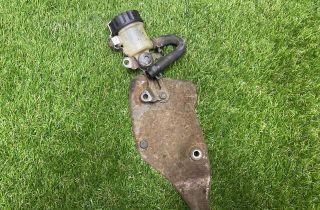 HONDA CBR (1983-2016) Rear brake fluid reservoir 15241405
