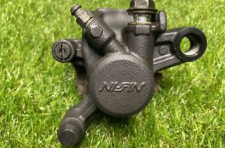 SUZUKI GSX-R F39 (2017-2023) Rear brake caliper 15390157