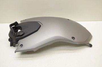 BMW F Обтекатель крышки топливного бака 46637695003-03,46637698217-01 33014242