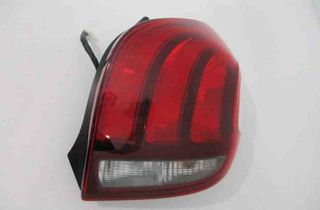 PEUGEOT 108 1 generation (2015-2021) Rear Right Taillight Lamp 815500H132 32482145