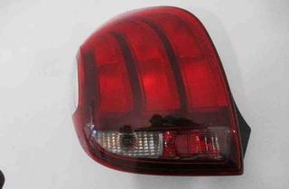 PEUGEOT 108 1 generation (2015-2021) Rear Left Taillight 32482146