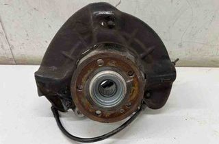 MERCEDES-BENZ CLA-Class C118 (2019-2023) Front Right Wheel Hub 32696782