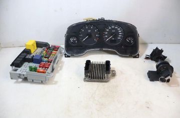 OPEL Astra G (1998-2009) Engine Control Unit ECU 32886247