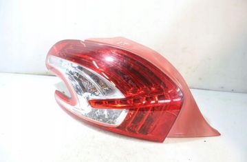 PEUGEOT 208 Peugeot 208 (2012-2015) Rear Left Taillight 32897997