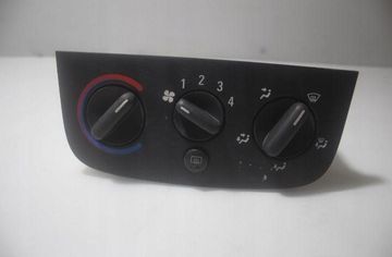 OPEL Corsa C (2000-2006) Climate Control Unit 32924131