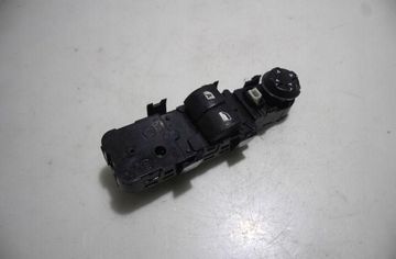 PEUGEOT 207 1 generation (2006-2009) Front Right Door Window Switch 32928168