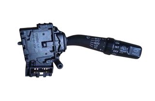 TOYOTA Avensis 2 generation (2002-2009) Wiper Control 173654 27525041