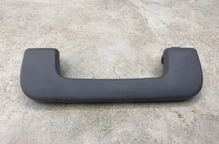 AUDI A4 B6/8E (2000-2005) Ручка крыши (передняя левая) 8E0857607 36138522