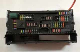 BMW 5 Series F10/F11 (2009-2017) Блок предохранителей 925281501,9252815,1703344 34170847