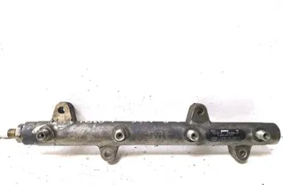 AUDI A8 D3/4E (2002-2010) Fuel Rail 057130089C 33049824