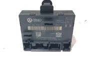 AUDI A8 D2/4D (1994-2002) Блок управления дверей задние правые 28406497053,4H0959795A 33311868