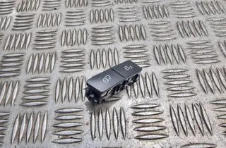 MERCEDES-BENZ E-Class W211/S211 (2002-2009) Central locking switch A2048706410 33381452