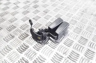 VOLKSWAGEN Golf 8 generation (2019-2023) Rear Middle Seat Buckle 8V0857739A 33531890