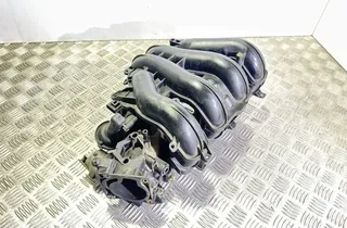 VOLVO V50 1 generation (2003-2012) Впускной коллектор 4M5G9424FT 33718562