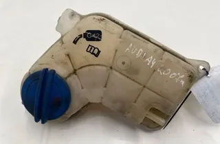 AUDI A4 B7/8E (2004-2008) Расширительный бак 8E0121403 33272560