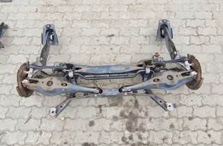 VOLKSWAGEN Passat B8 (2014-2023) Rear Subframe 36195488